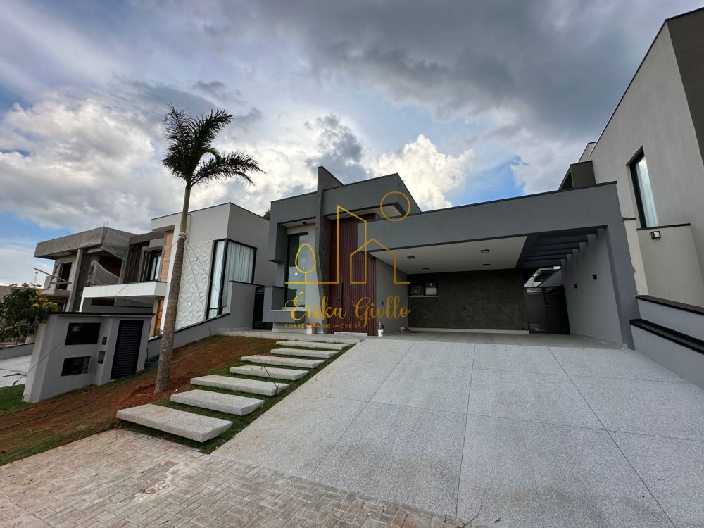 Casa à venda  no Medeiros - Jundiaí, SP. Imóveis