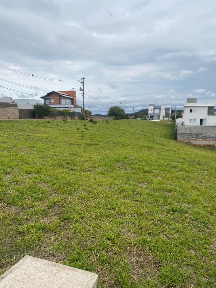 Terreno - Venda - Jardim Paiquere - Valinhos - Sp - SP