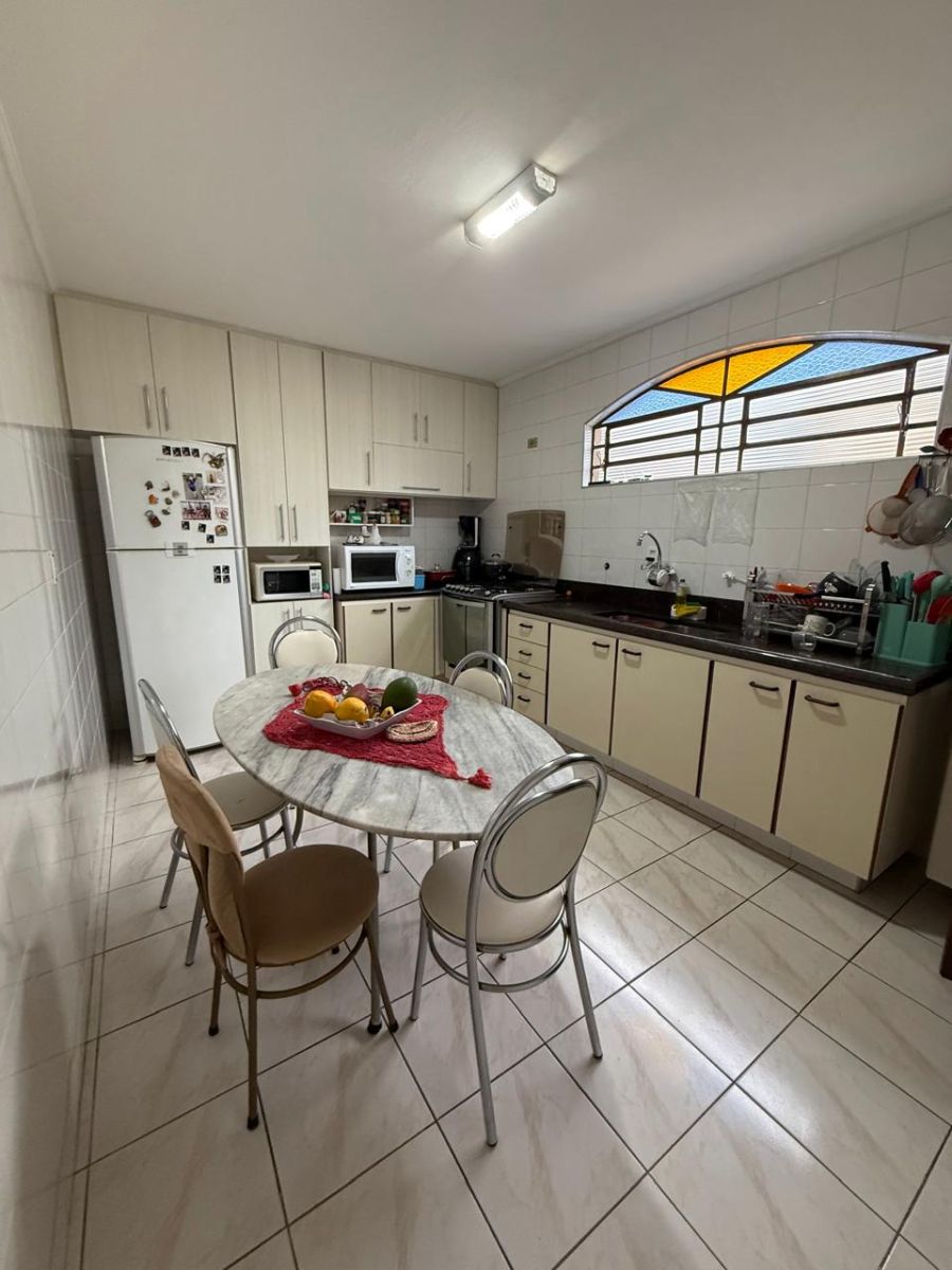 Casa - Venda - Parque Residencial Eloy Chaves - Jundiaí - SP