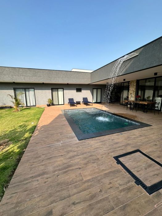 Casa Alto Padrão - Venda - Medeiros - Jundiaí - SP