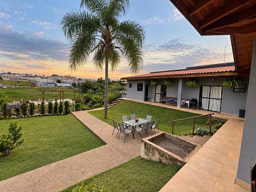 RESIDENCIAL TOSI