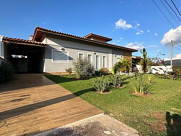  CASA T�RREA NO CONDOM�NIO VIVENDAS DO JAPI 