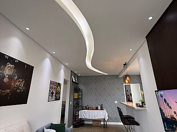 APARTAMENTO NO CONDOM�NIO BOSQUE DOS JURITIS