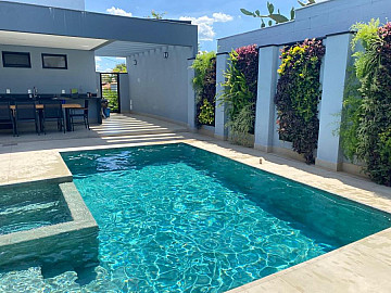 Casa T�rrea de Alto Padr�o no Condom�nio Tereza Cristina